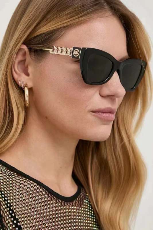 Picture of Michael Kors Sunglasses _SKUfw56812015fw